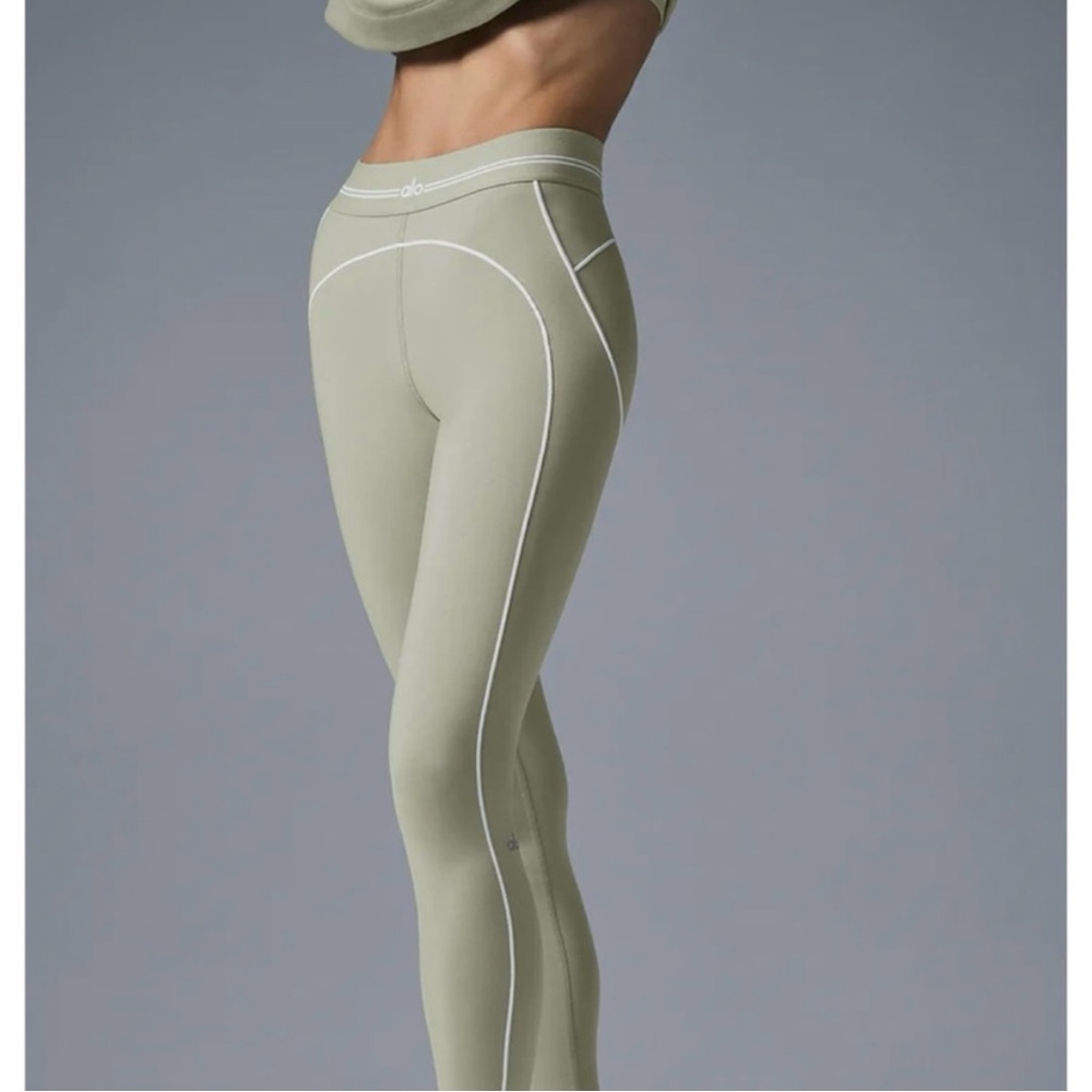ALO Yoga Sage Green Women's Leggings